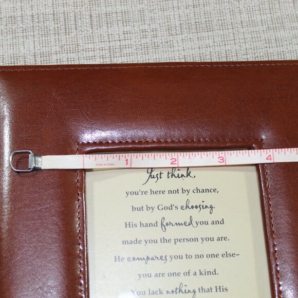 DaySpring 8”x9.5” Leather Frame with Christian Message or 4x6 Picture - LIKE NEW - Picture 7 of 7